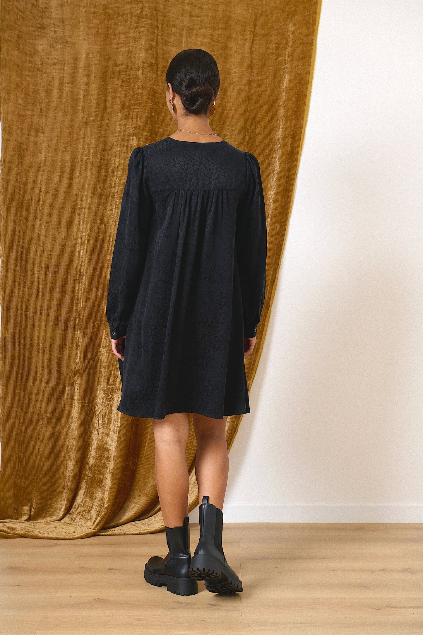 Robe TACHA