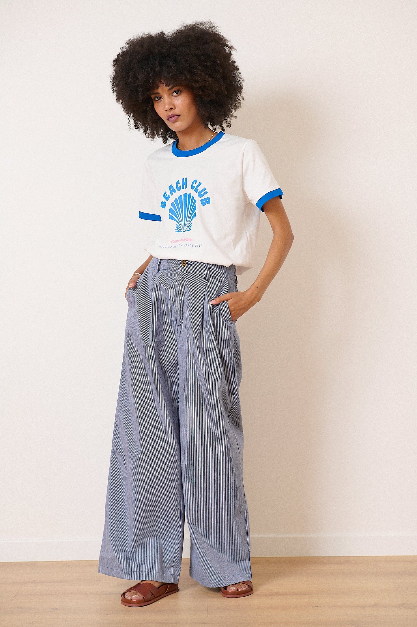 Pantalon léger printemps été jambes larges à fines rayures poches avant collection femme